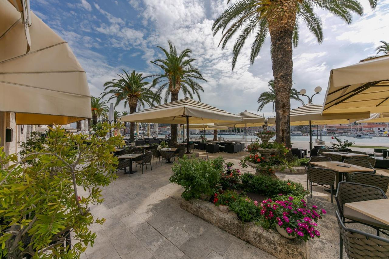 Hotel Concordia Trogir Exterior foto