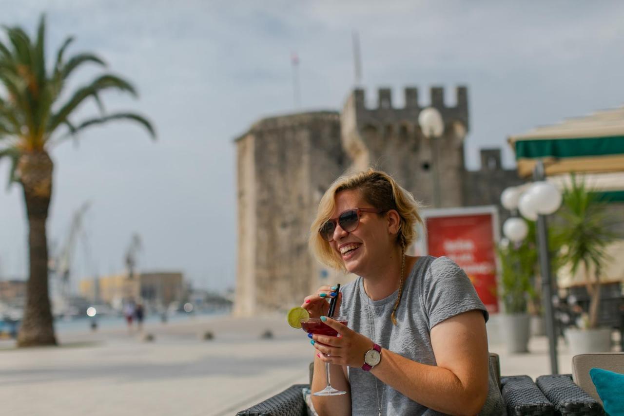 Hotel Concordia Trogir Exterior foto